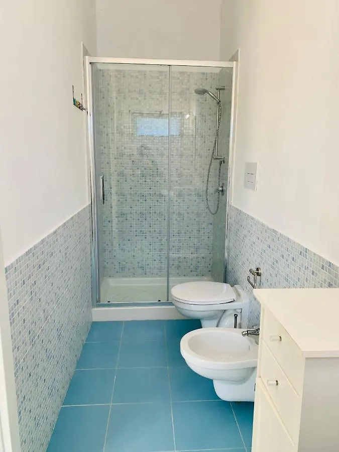 Canova Luxury Rooms A Pochi Passi Dal Centro Favignana Guest house