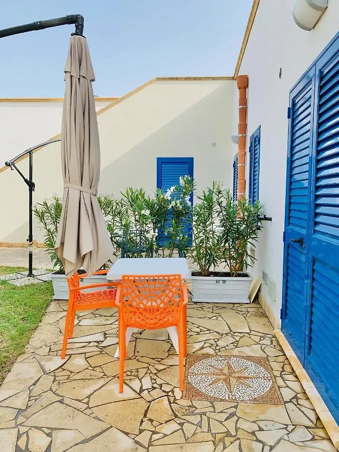 Canova Luxury Rooms A Pochi Passi Dal Centro Favignana