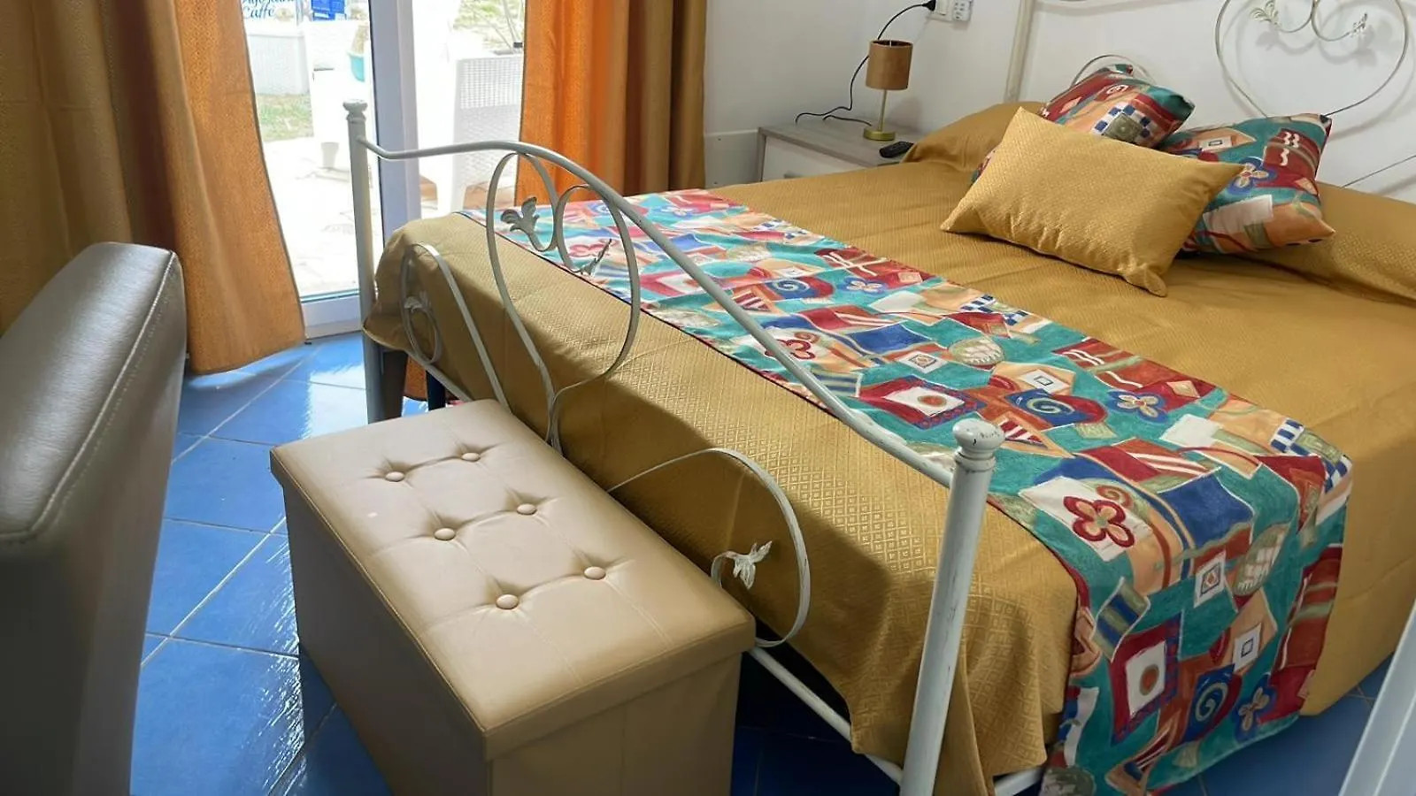 Canova Luxury Rooms A Pochi Passi Dal Centro Favignana 0*,