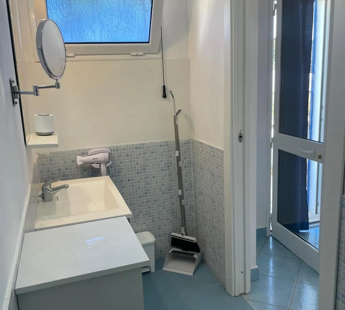 Canova Luxury Rooms A Pochi Passi Dal Centro Favignana Italia