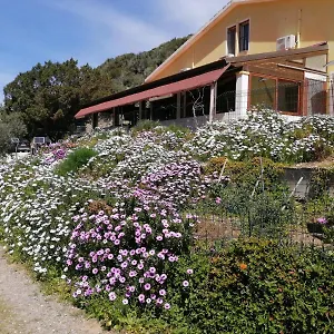 https://ristoro-calalunga-a-200-m-dalla-spiaggia.in-sardinia.net