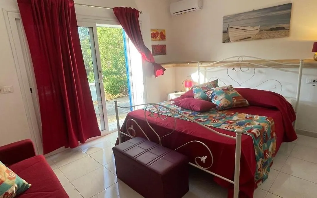 Canova Luxury Rooms A Pochi Passi Dal Centro Favignana